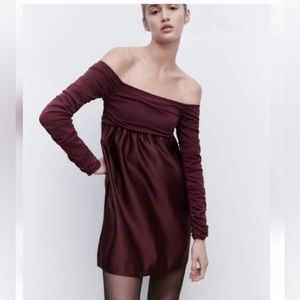 NWT ZARA COMBINATION KNIT
MINI DRESS (M)